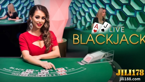 Sa blackjack, nagsisimula ang mga manlalaro sa matitigas at malambot na kamay—matigas at malambot