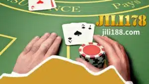 Ang Blackjack insurance ay isang side bet, karaniwang kalahati ng orihinal na taya, na may mga logro na 2 hanggang 1.