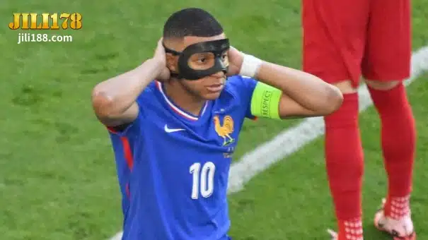 Si Mbappe ay dinala sa ospital matapos ang makitid na 1-0 na panalo ng France at nakatanggap ng kumpirmasyon na siya ay nabalian ng ilong